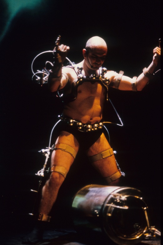 Afasia1998. Mechatronic Performance. Demo robots scene. Author: Marcel·lí Antúnez Roca. Photo: Darius Koehli.