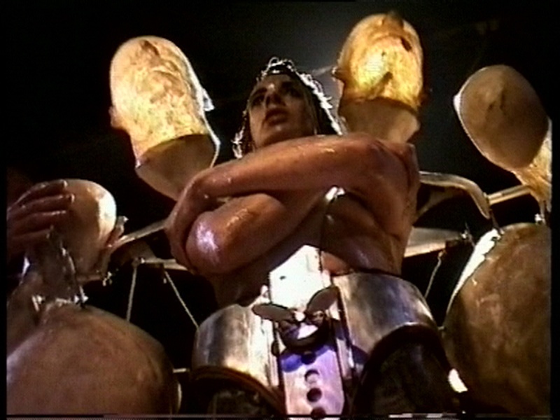 Satel·lits Obscens 2000. Documentary film. Author: Marcel·lí Antúnez Roca.