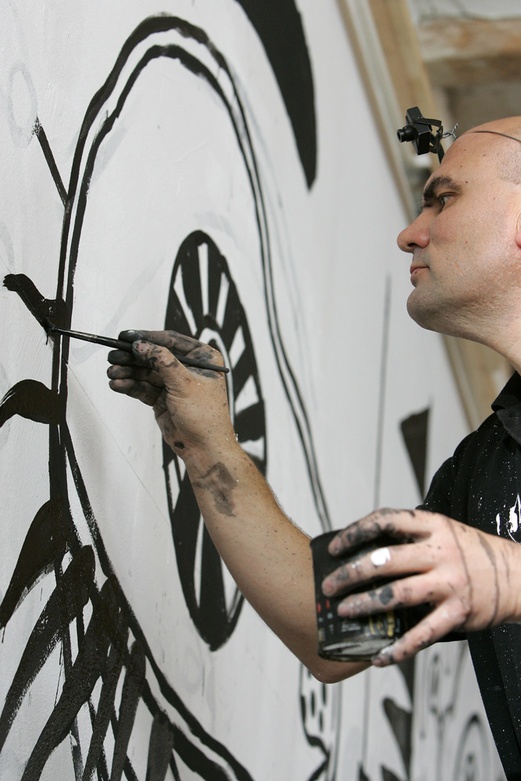 DIBUIXANT 2005. Documentary film. Face mural. Author: Marcel·lí Antúnez Roca. Photo: Carles Rodriguez.