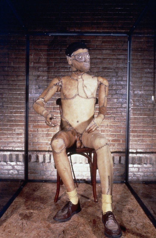JoAn 1992, Robot. Interactive Installation. First Version General View. Author: Marcel·lí Antúnez Roca. Photo: Carles Rodriguez.